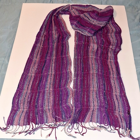 AMICI ACCESSORIES Set Of 4 Scarfs - Picture 2 of 12